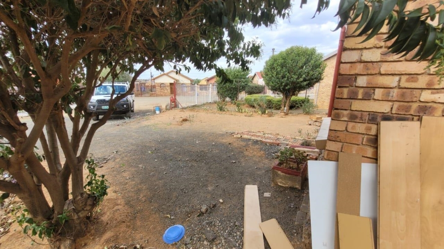 2 Bedroom Property for Sale in Blomanda Free State